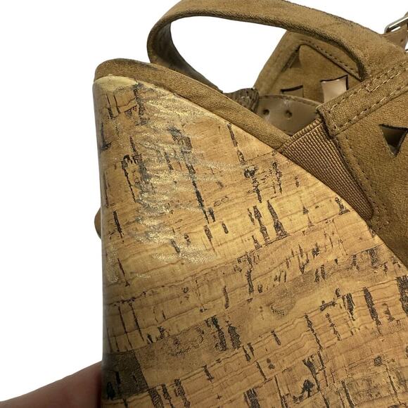 Franco Sarto Shea Tan Perforated Cut Out Cork Peep Toe Wedge Heels Womens Size 7 - Picture 6 of 11